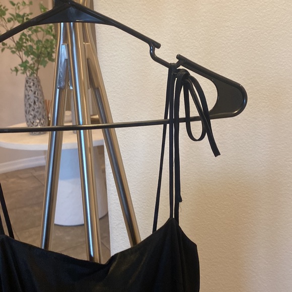 Black silk strappy mini dress - Picture 2 of 3